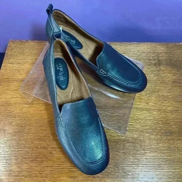 NWOT Eurosoft by Soffi‎ Women's Karol Loafer|Black|Size 10M - Picture 1 of 12